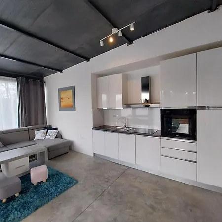 Holiday home Hacienda Matea Mit Whirlpool, Pool Und Grill Pula